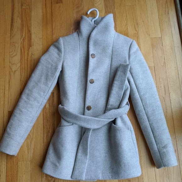 Aritzia Jackets & Blazers - Aritzia Wilfred Appell Coat